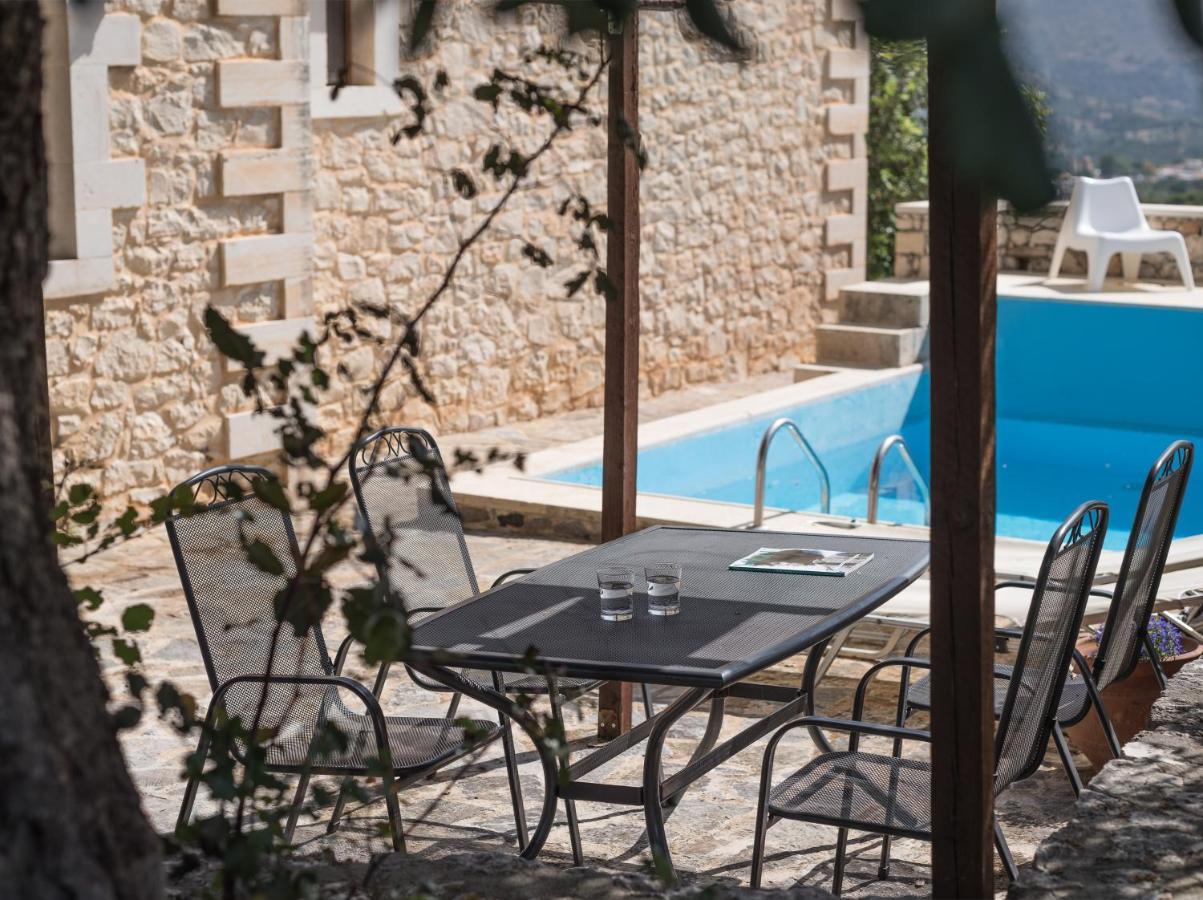 Koules Estate, With Private Pools & Bbq - Embracing Nature, By Thinkvilla Argouli Экстерьер фото
