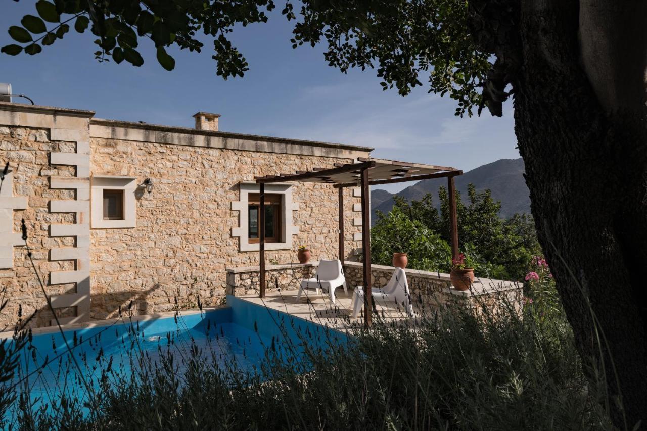 Koules Estate, With Private Pools & Bbq - Embracing Nature, By Thinkvilla Argouli Экстерьер фото